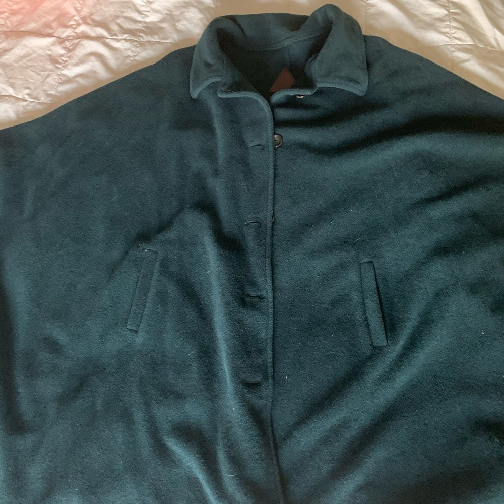 Fjall Forest Green Warm Cape with pockets OS